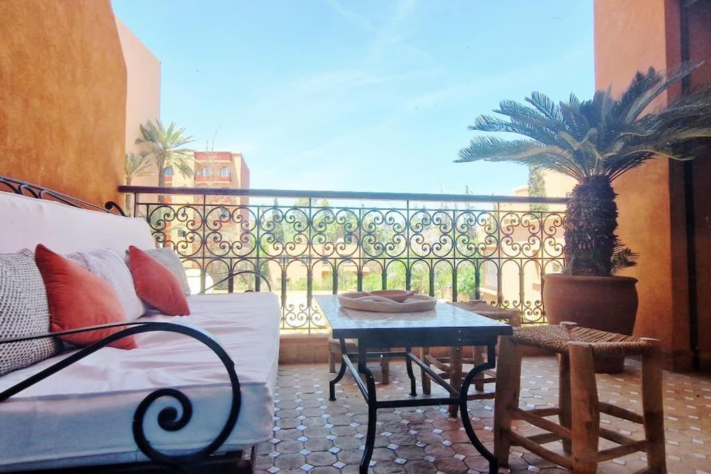 Raffine Idealement Situe Avec Piscine Apartment Marrakesch