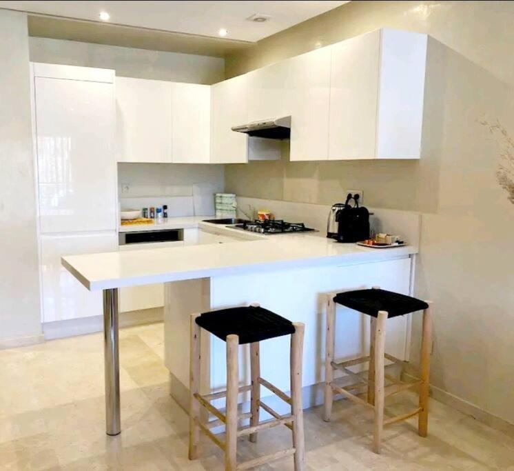 Apartment Raffine Idealement Situe Avec Piscine *